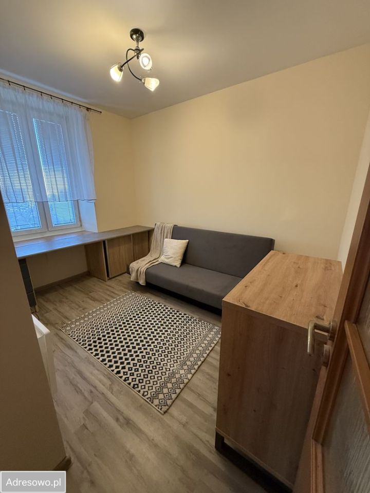 Mieszkanie 5-pokojowe Łódź Bałuty, ul. Bolesława Limanowskiego. Zdjęcie 3