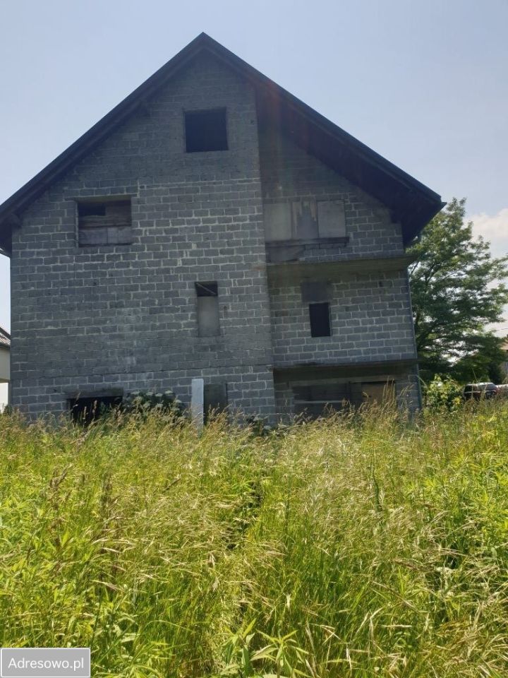 dom wolnostojący, 8 pokoi Podlesice Drugie. Zdjęcie 2