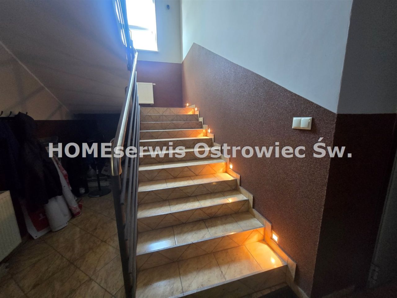 Biuro Ostrowiec Świętokrzyski Huta. Zdjęcie 16