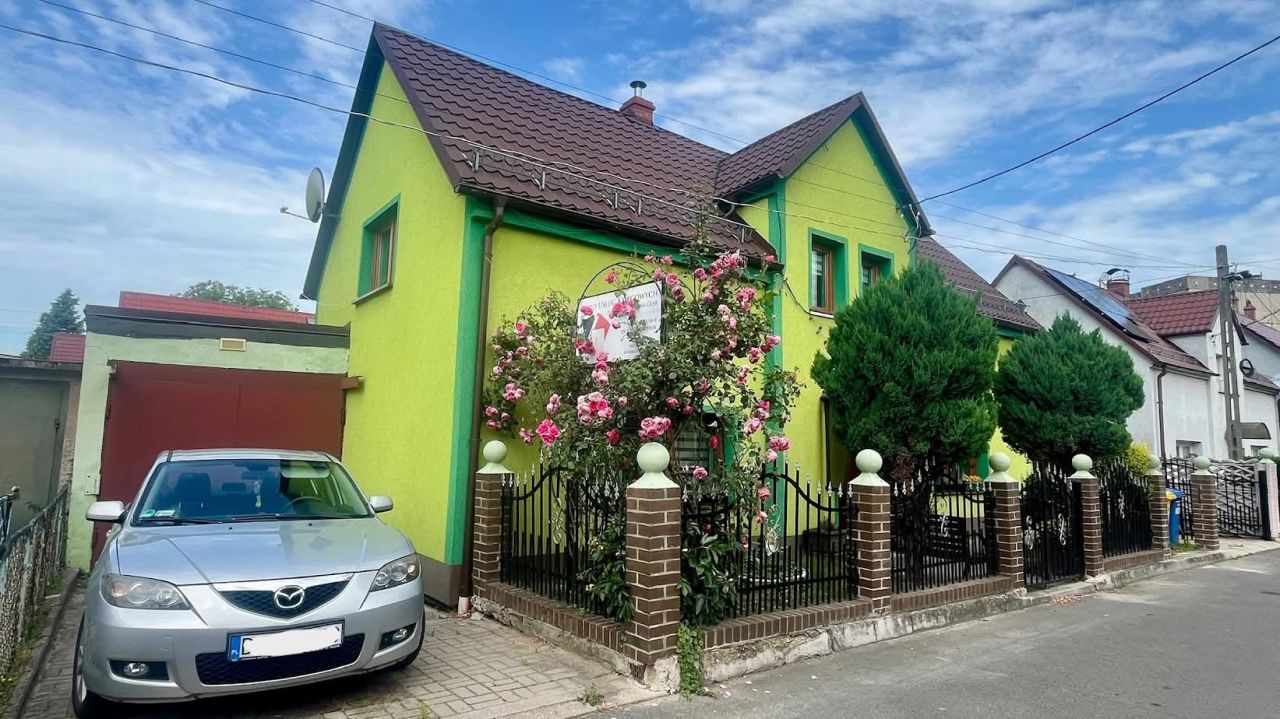 dom wolnostojący, 6 pokoi Bogatynia, ul. Bolesława Prusa. Zdjęcie 3