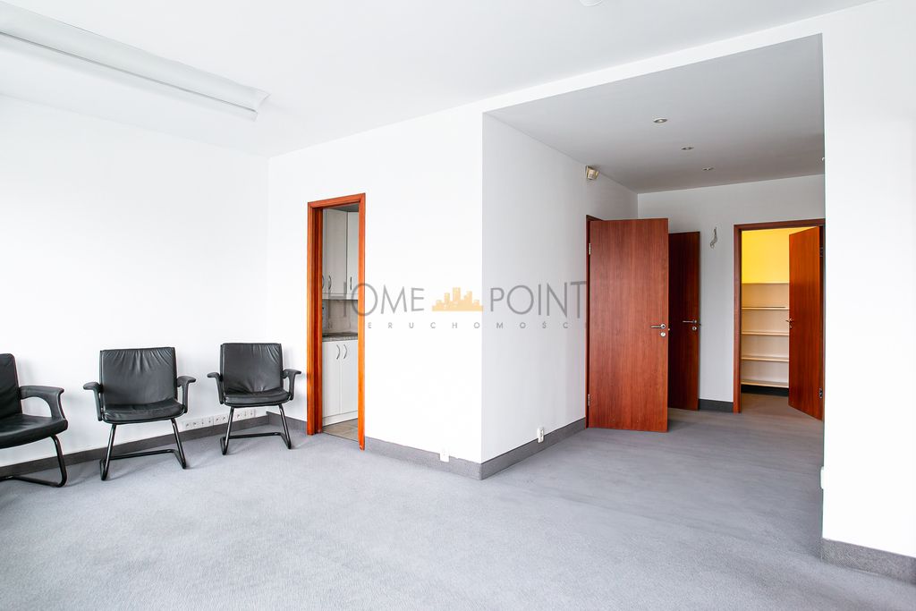 Biuro Warszawa Mokotów, ul. Różana. Zdjęcie 4