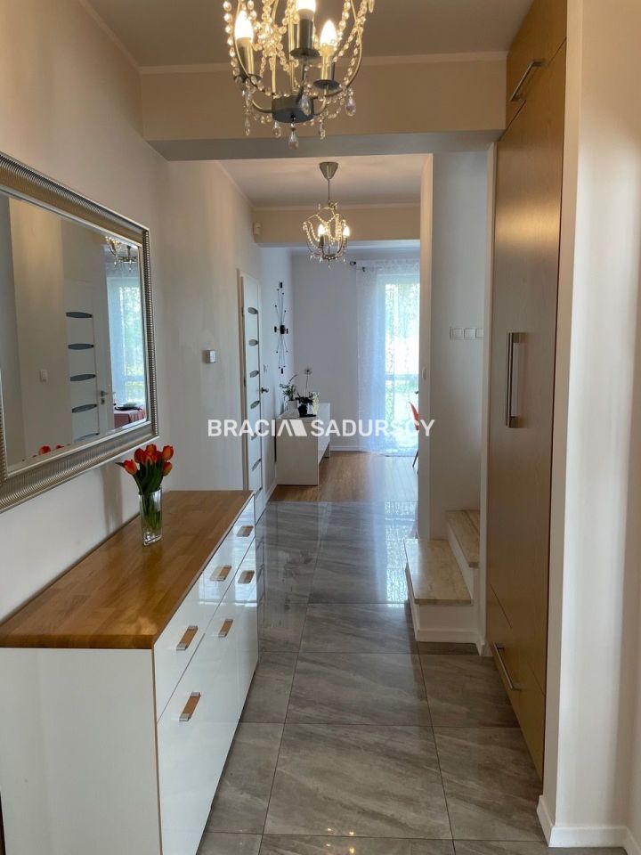 bliźniak, 5 pokoi Zerwana. Zdjęcie 19