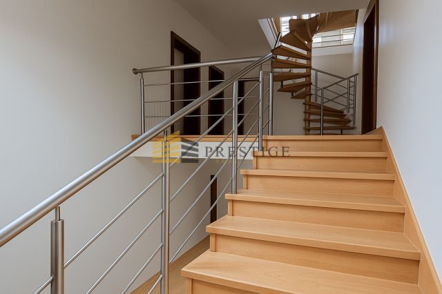 dom szeregowy, 5 pokoi Bielawa, ul. Warszawska. Zdjęcie 4