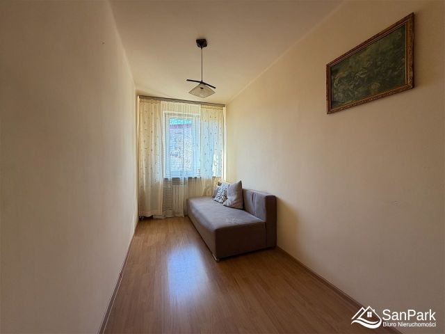 Mieszkanie 4-pokojowe Lesko, ul. Smolki. Zdjęcie 5