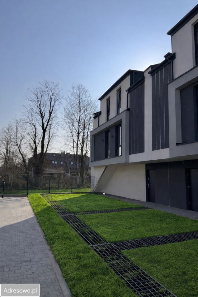 Mieszkanie 3-pokojowe Warszawa Wawer, ul. Kuligowska. Zdjęcie 3