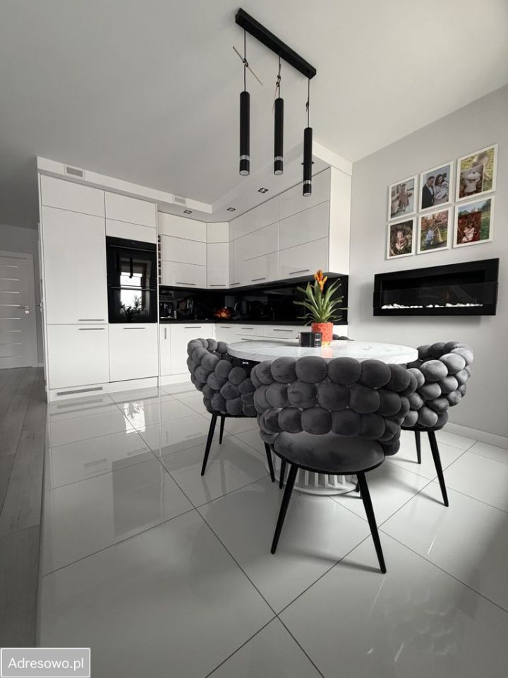 Mieszkanie 4-pokojowe Smolec. Zdjęcie 8