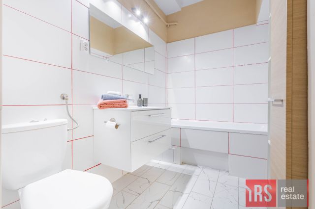 Mieszkanie 3-pokojowe Warszawa Śródmieście, al. Aleja "Solidarności". Zdjęcie 15