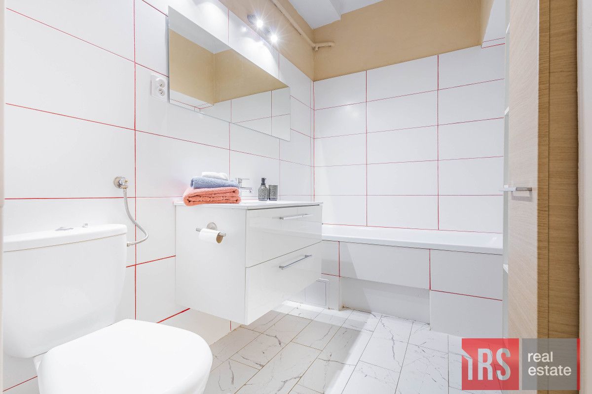 Mieszkanie 3-pokojowe Warszawa Śródmieście, al. Aleja "Solidarności". Zdjęcie 15