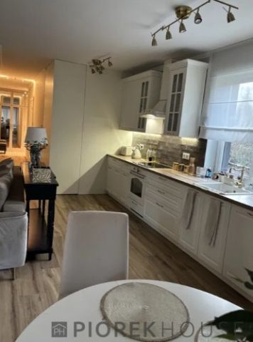 Mieszkanie 3-pokojowe Marki, ul. Bagienna. Zdjęcie 1