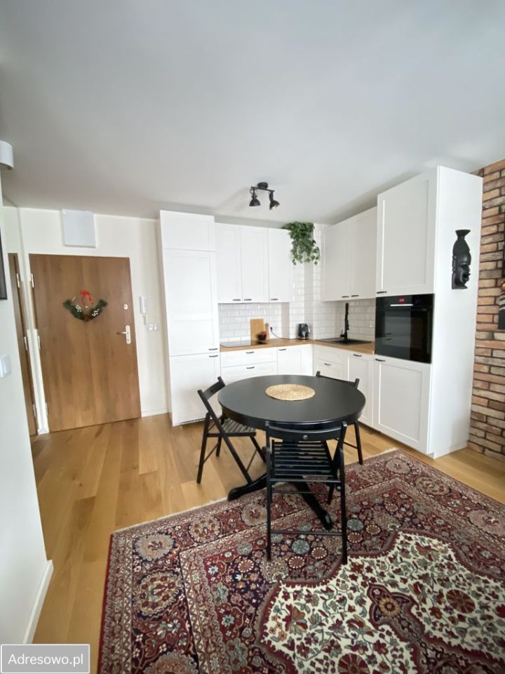 Mieszkanie 2-pokojowe Ząbki. Zdjęcie 2