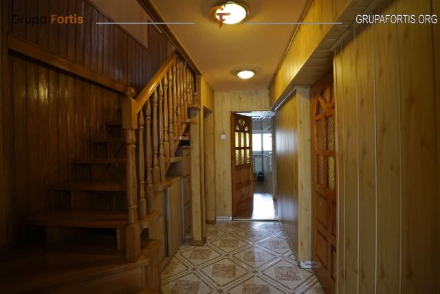 dom wolnostojący, 7 pokoi Kazimierza Wielka, ul. Krakowska. Zdjęcie 9