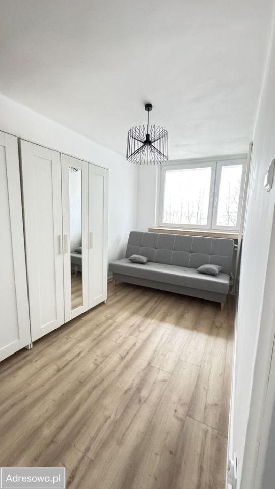 Mieszkanie 2-pokojowe Katowice os. Tysiąclecia, ul. Piastów. Zdjęcie 2