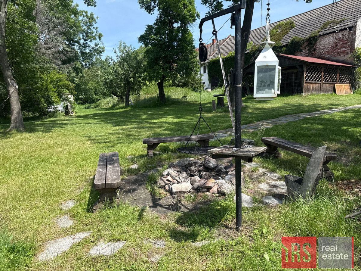 dom wolnostojący, 8 pokoi Kalinowice Górne. Zdjęcie 3