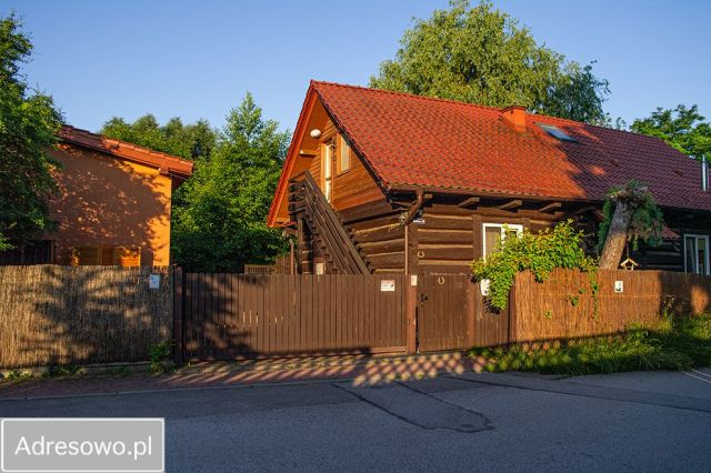 dom wolnostojący, 8 pokoi Staniątki. Zdjęcie 1