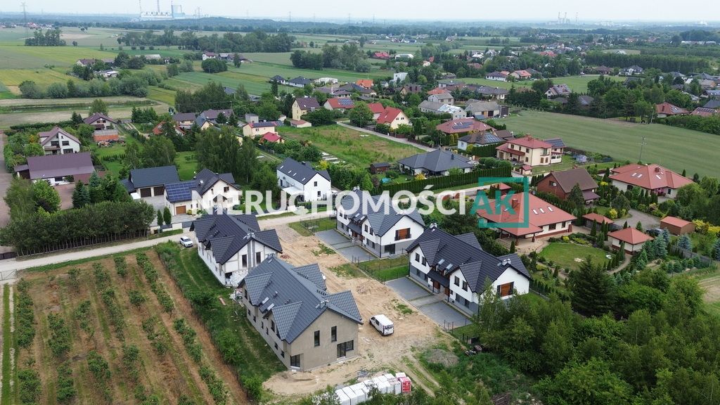 bliźniak, 4 pokoje Konin. Zdjęcie 22