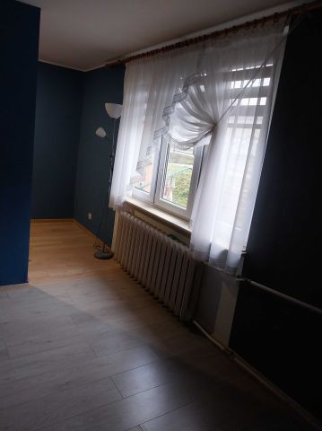 Mieszkanie 2-pokojowe Ostrowiec Świętokrzyski, ul. Adama Mickiewicza. Zdjęcie 1