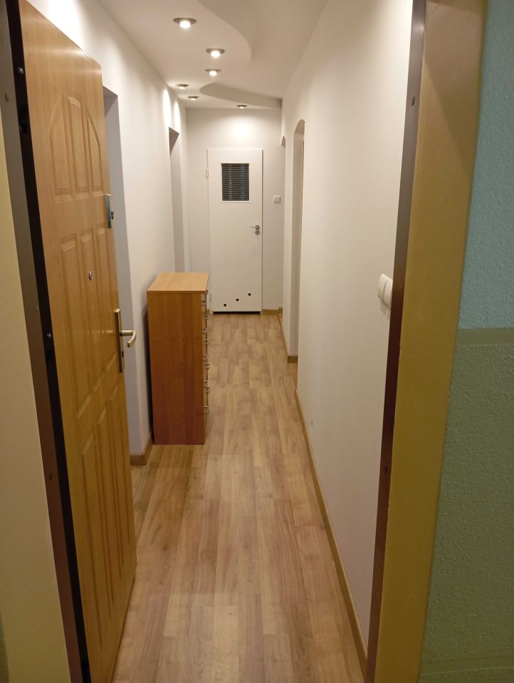 Mieszkanie 3-pokojowe Legnica, ul. Rzemieślnicza. Zdjęcie 5