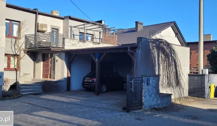 dom wolnostojący, 9 pokoi Radzionków, ul. Cypriana Kamila Norwida