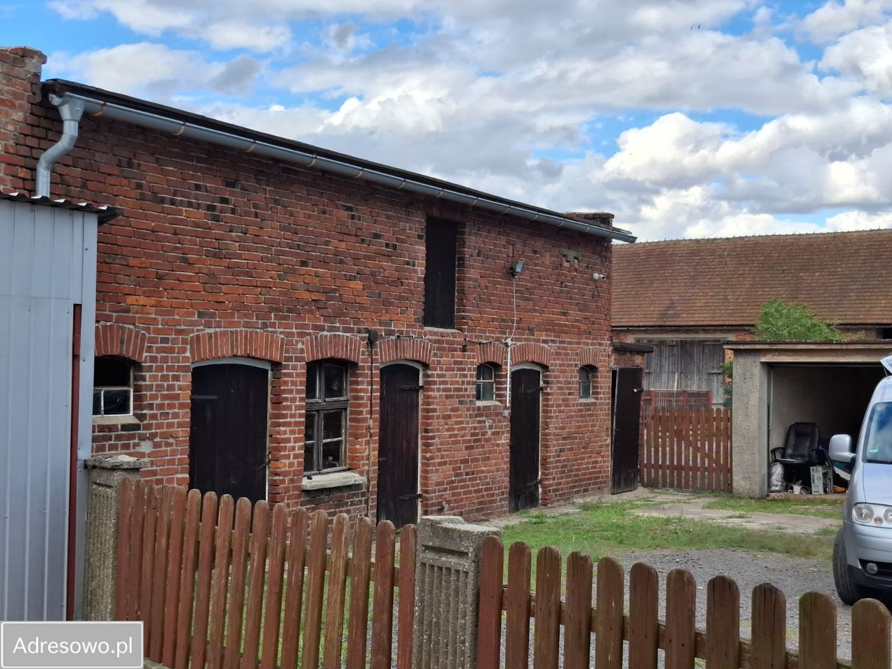 dom wolnostojący, 8 pokoi Chocianowice. Zdjęcie 6