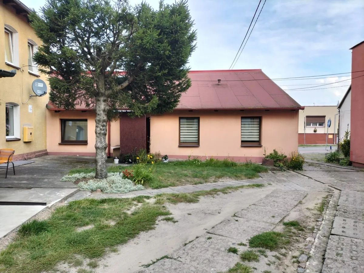 kamienica, 5 pokoi Sępólno Krajeńskie, ul. Nowy Rynek. Zdjęcie 2