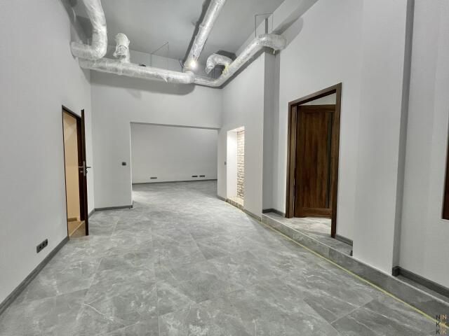 Lokal Wrocław, pl. Tadeusza Kościuszki. Zdjęcie 8