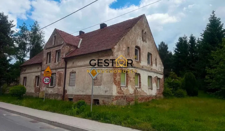 dom wolnostojący, 4 pokoje Piława Górna, ul. Kośmińska
