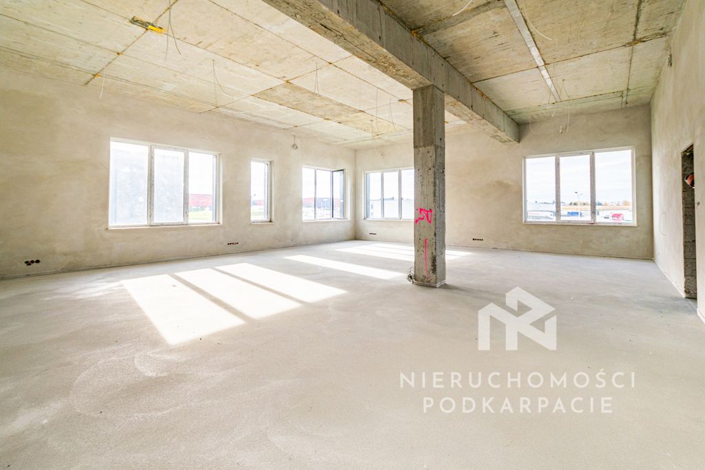 Hala/magazyn Rzeszów, ul. Ludwika Chmury. Zdjęcie 14