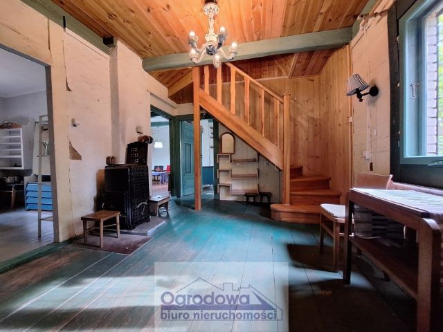 dom wolnostojący, 4 pokoje Urle. Zdjęcie 7