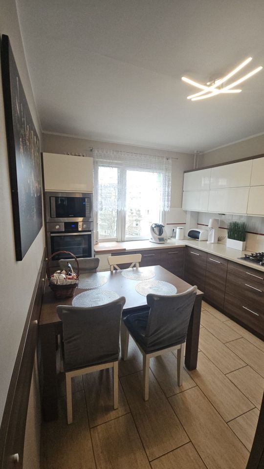 Mieszkanie 4-pokojowe Legnica Piekary Wielkie, ul. Hubalczyków. Zdjęcie 12