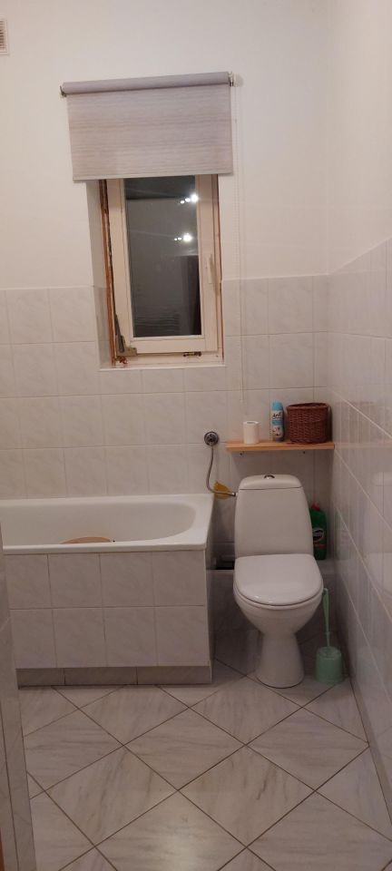 Mieszkanie 3-pokojowe Kaplityny. Zdjęcie 3