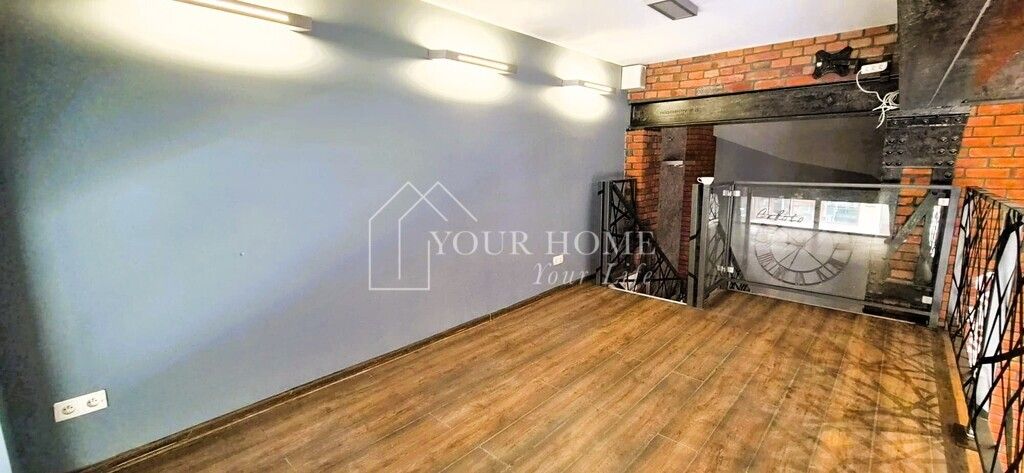 Lokal Wrocław, pl. Jana Pawła II. Zdjęcie 14