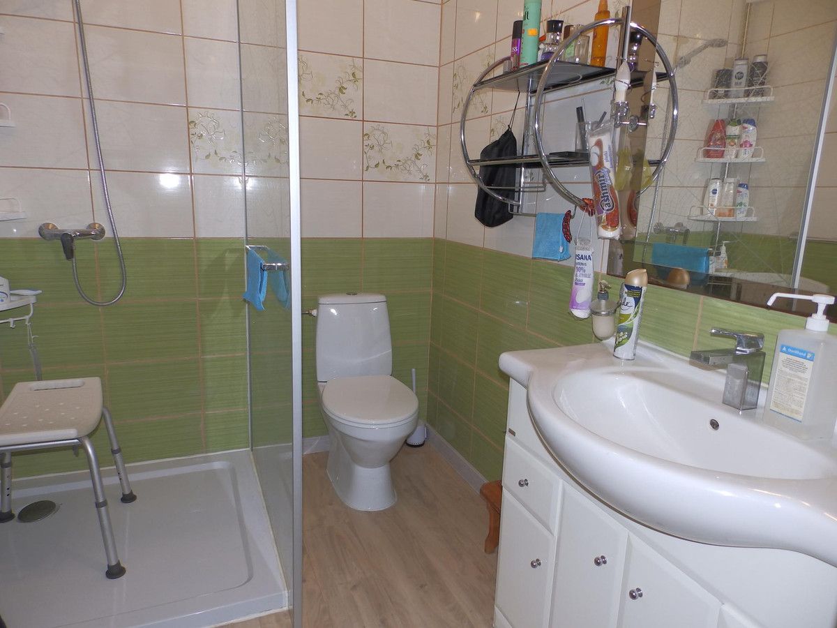 dom wolnostojący, 4 pokoje Tołów. Zdjęcie 9