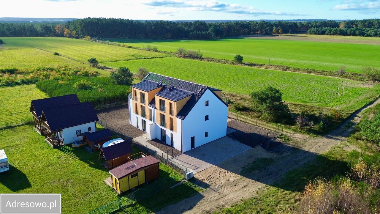 Mieszkanie 4-pokojowe Ostrowo. Zdjęcie 2