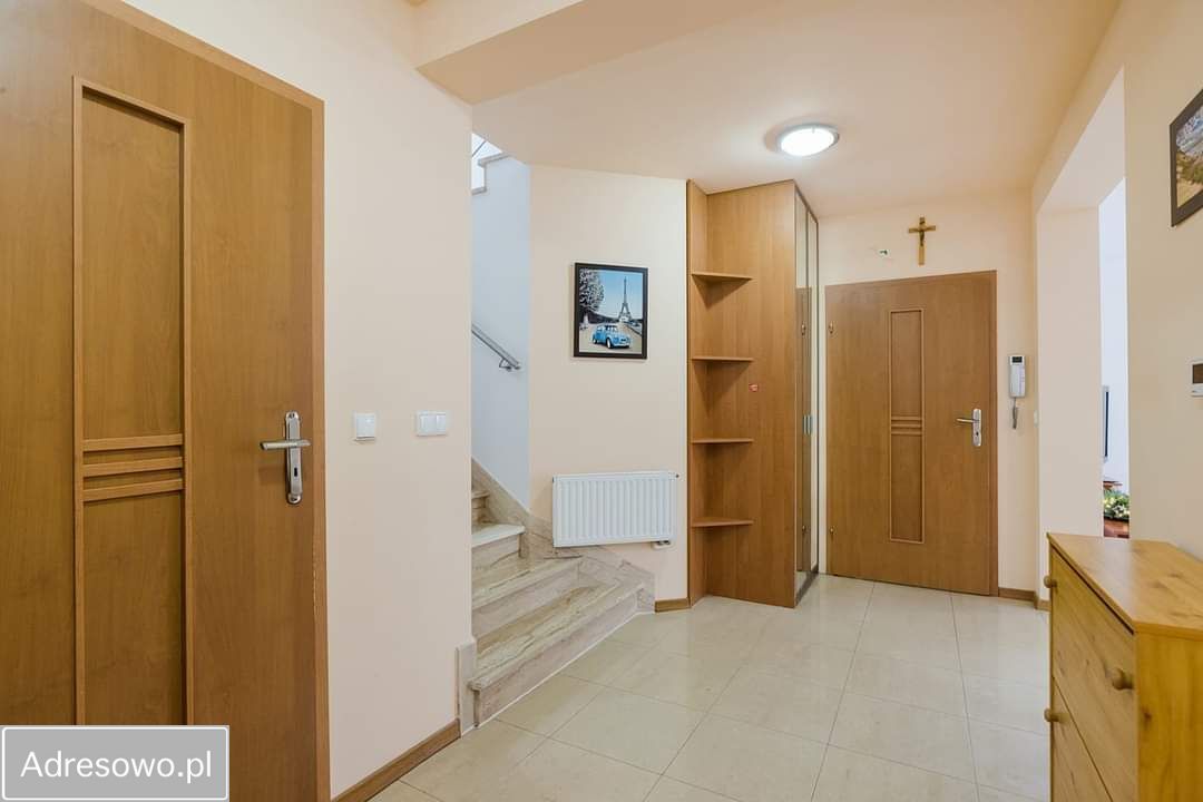 dom wolnostojący, 6 pokoi Stanisławów Pierwszy, ul. Graniczna. Zdjęcie 18