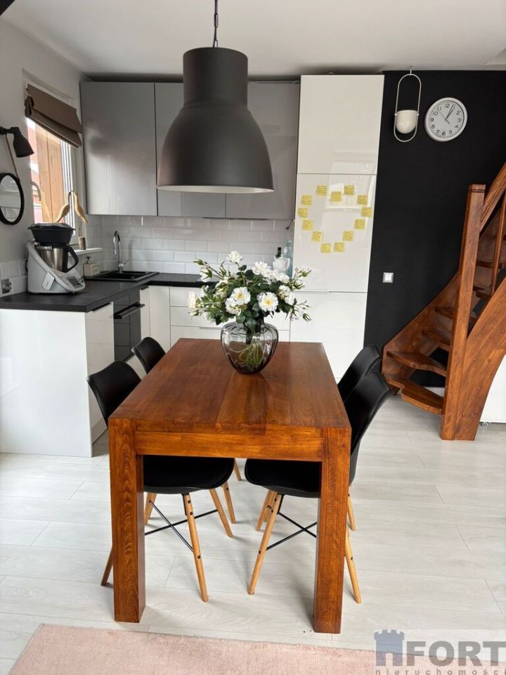 Mieszkanie 3-pokojowe Warzymice, ul. Tęczowe Ogrody. Zdjęcie 2