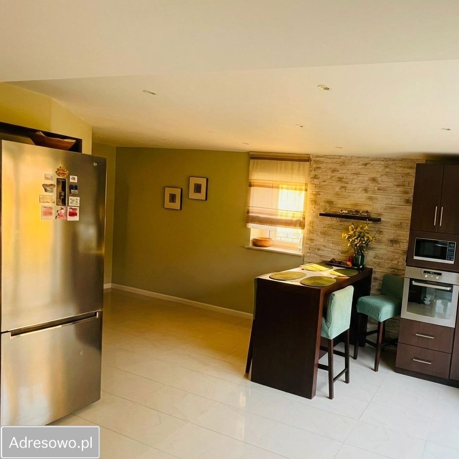 dom wolnostojący, 4 pokoje Suwałki, ul. Słoneczna. Zdjęcie 2