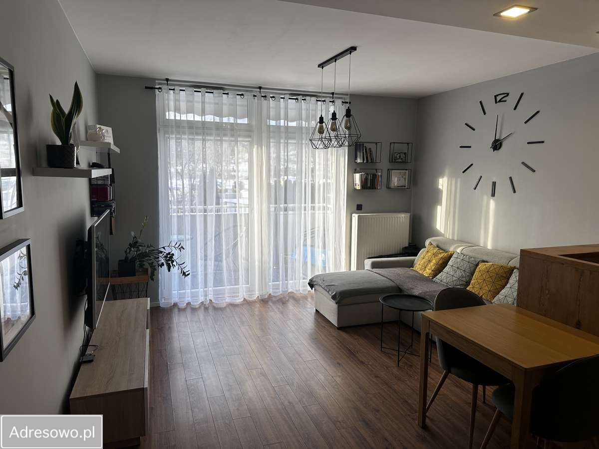 Mieszkanie 2-pokojowe Gdynia Mały Kack, ul. Szaserów. Zdjęcie 4