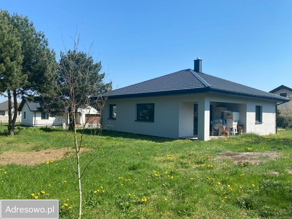dom wolnostojący, 4 pokoje Płock Nowe Ciechomice