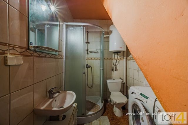 dom wolnostojący, 4 pokoje Borzęcin Jagniówka. Zdjęcie 10