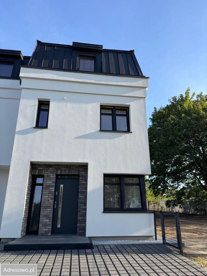 dom szeregowy, 5 pokoi Warszawa Wawer, ul. Heliotropów. Zdjęcie 3