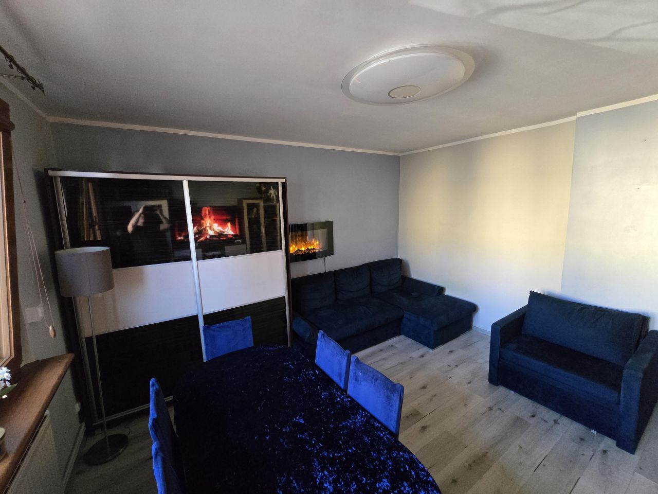 Mieszkanie 3-pokojowe Więcławice. Zdjęcie 1