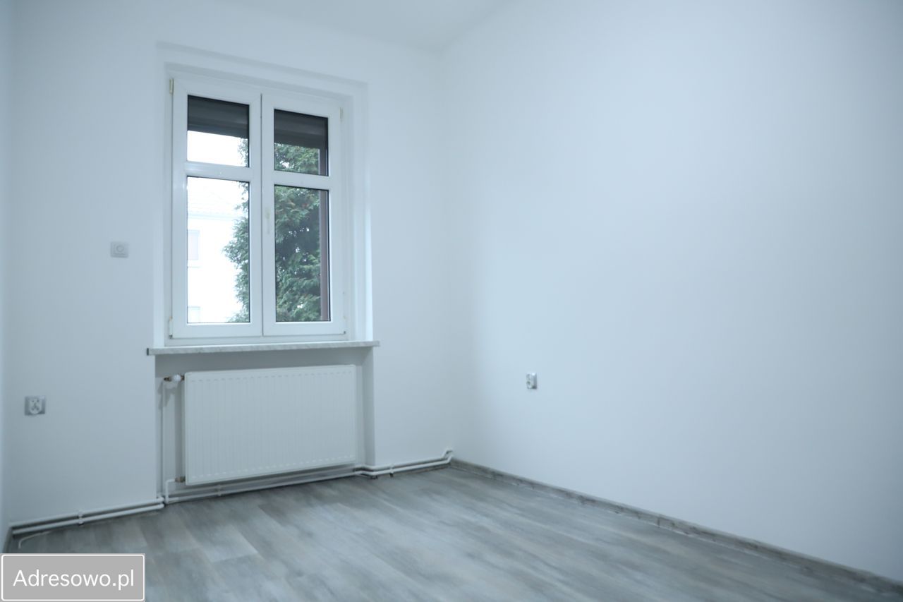 Mieszkanie 5-pokojowe Zdzieszowice, ul. Korfantego. Zdjęcie 11