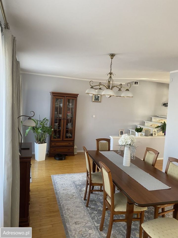 bliźniak, 7 pokoi Pustynia. Zdjęcie 10