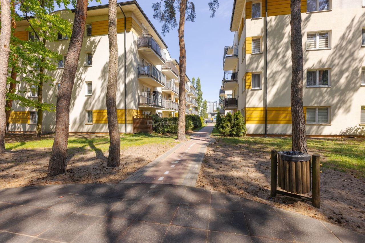 Mieszkanie 2-pokojowe Marki. Zdjęcie 3