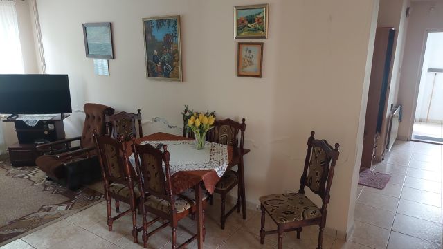 dom wolnostojący, 7 pokoi Gniezno Piekary, ul. Stefana Czarnieckiego. Zdjęcie 4