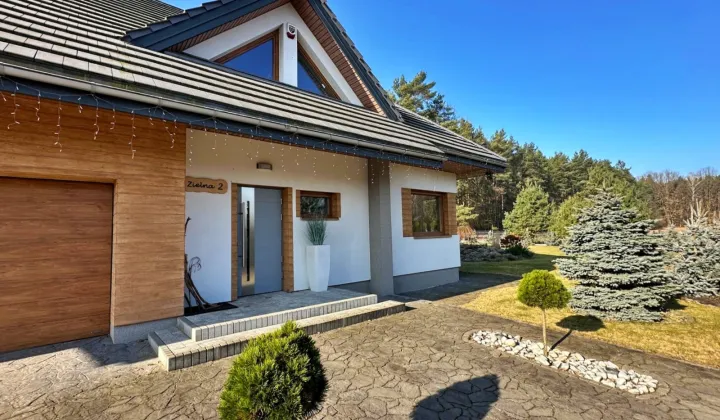 dom wolnostojący, 6 pokoi Czarne Błoto, ul. Zielna