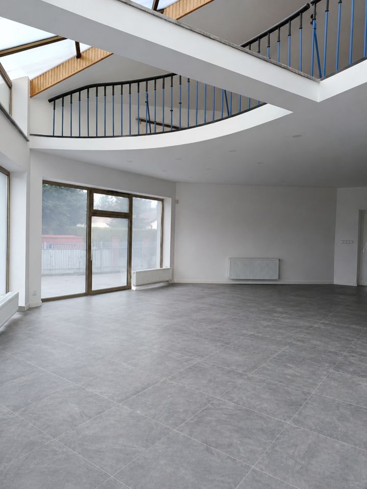 Lokal Łomianki Łomianki Górne, ul. Kolejowa. Zdjęcie 2