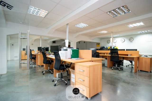 Lokal Jelenia Góra Centrum. Zdjęcie 2
