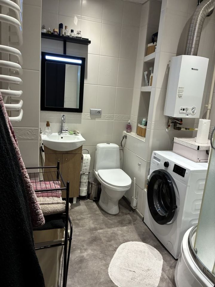 Mieszkanie 3-pokojowe Żory. Zdjęcie 7