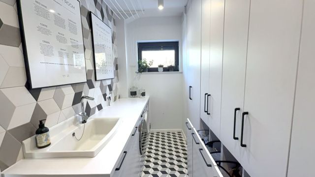 dom wolnostojący, 7 pokoi Brzezina, ul. Brzozowa. Zdjęcie 12